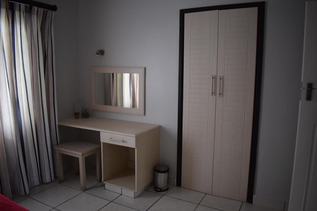 Sunrise Beach Resort Amanzimtoti Εξωτερικό φωτογραφία