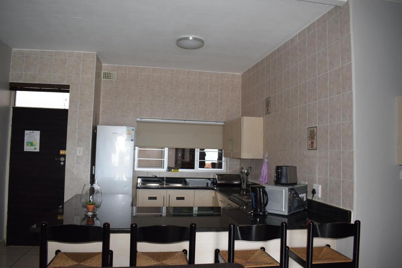 Sunrise Beach Resort Amanzimtoti Εξωτερικό φωτογραφία